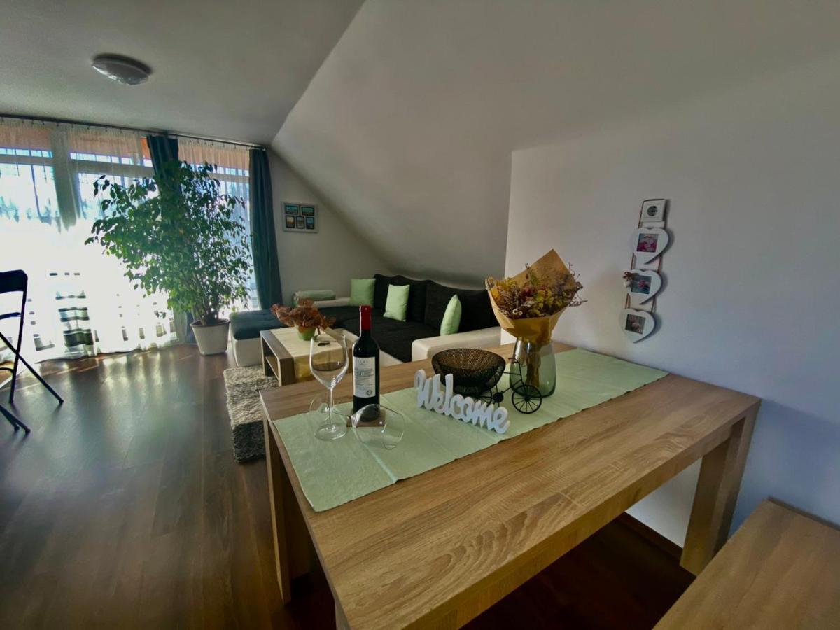 בלטונפנבש Munkacsy Apartmanok מראה חיצוני תמונה