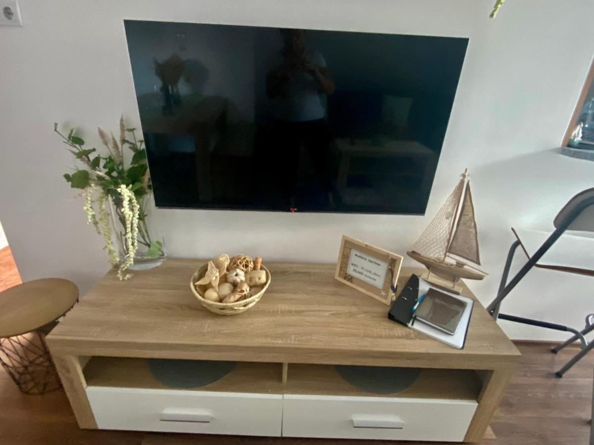בלטונפנבש Munkacsy Apartmanok מראה חיצוני תמונה